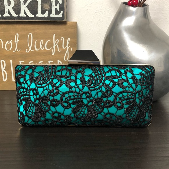 Banana Republic Purse - Picture 3 of 16